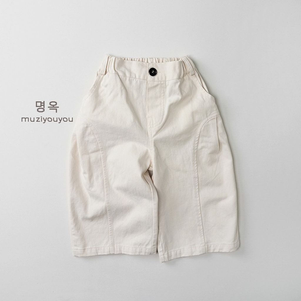 tw-11134207-820lg-mkr8m04nztoka9