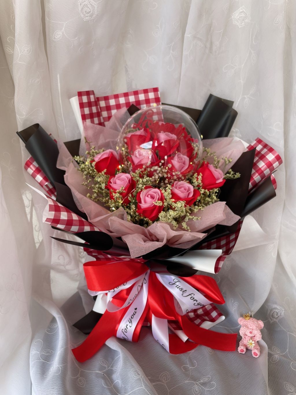 世界上什么都会过期我爱你是不会过期bobo Roses Soap Bouquet 浪漫球香皂玫瑰花束 Flora Victoria