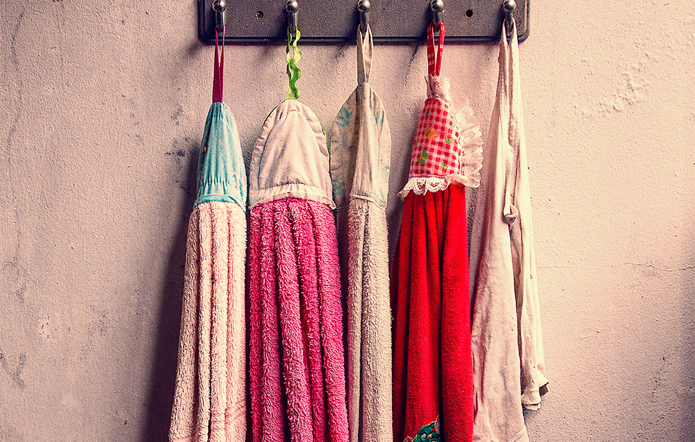 group-colorful-dust-clothes-drying-out-grunge-concrete-wall.jpg