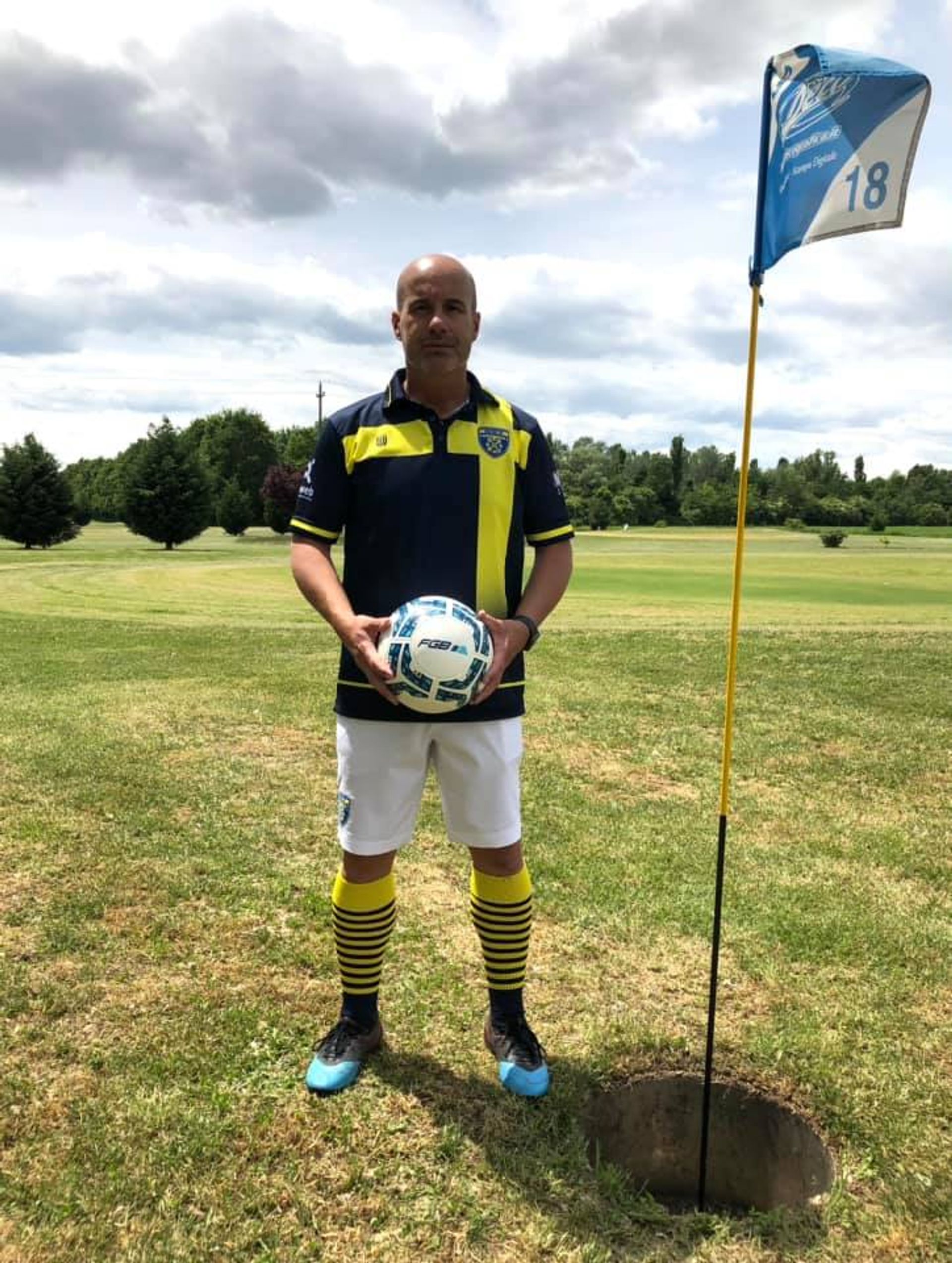 The FGB 'Built for Footgolf' - Very very good ball! Wonderful!