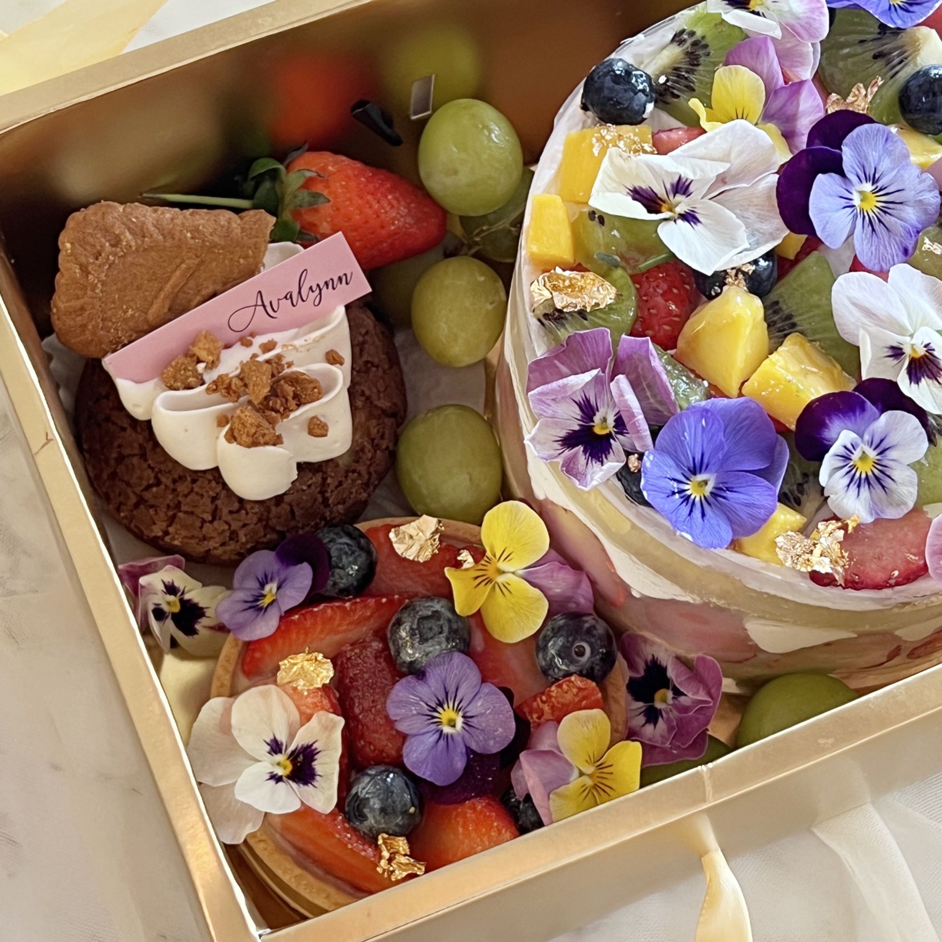 Avalynn Cakes | Premium Custom Cakes & Wedding Cakes in Penang - Viv Adram of A Vivid World