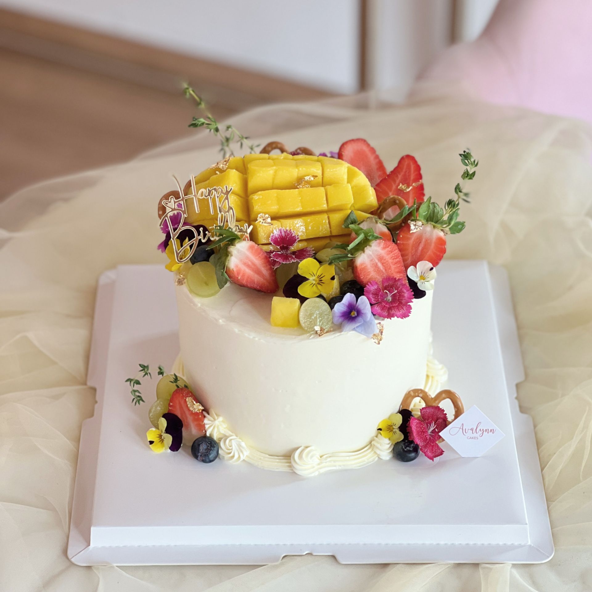 Avalynn Cakes | Premium Custom Cakes & Wedding Cakes in Penang - stitchfan93