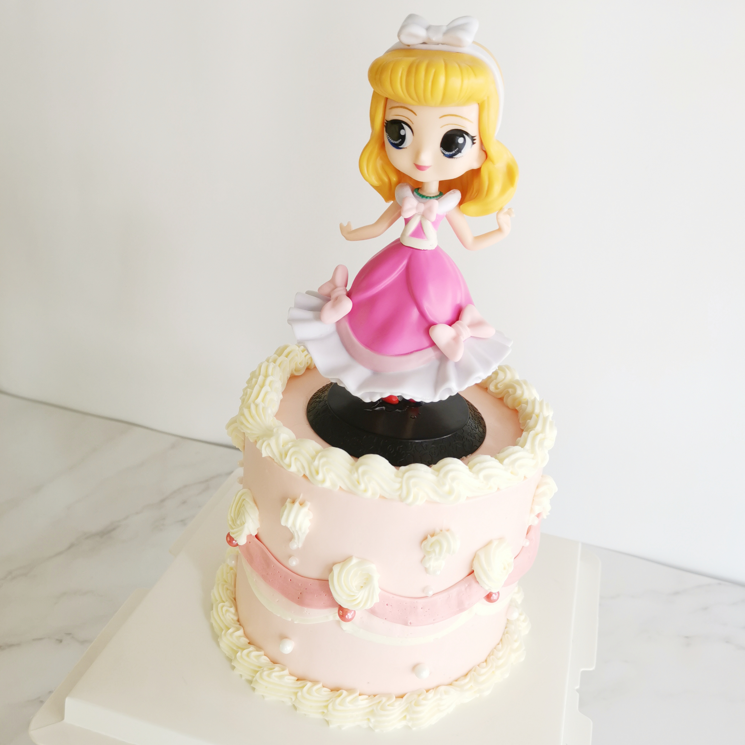 Princess Aurora Cake – Surprise Habesha