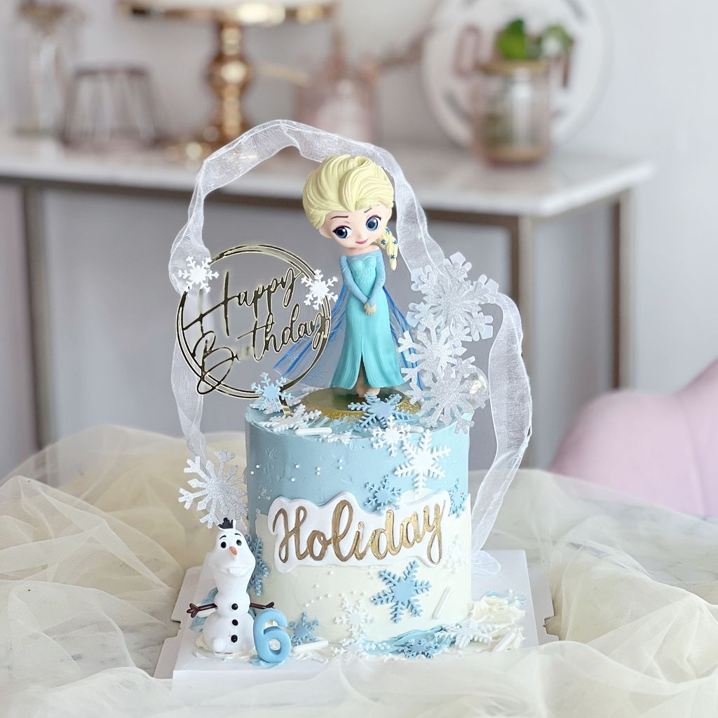 Elsa Winter Wonderland Cake