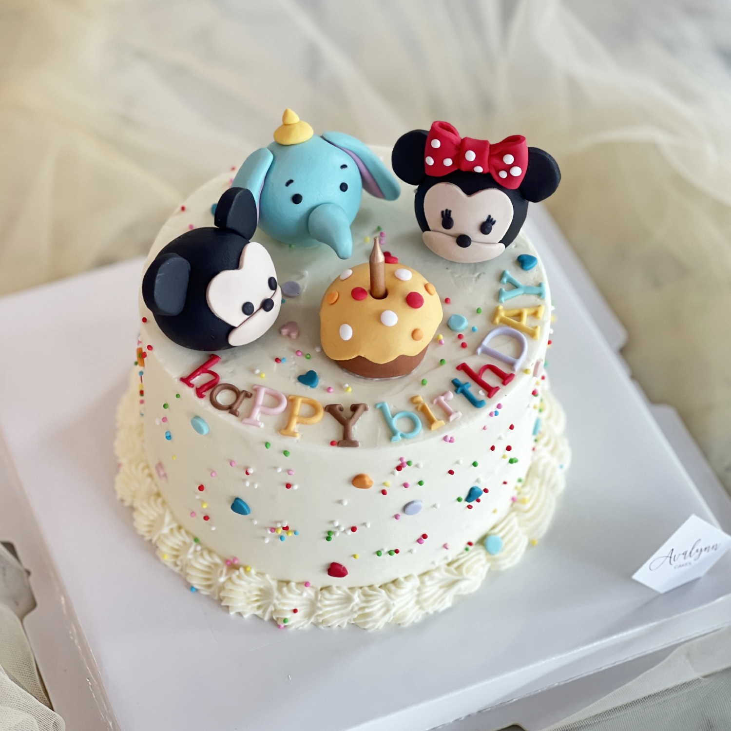 Tsum Tsum Cake Sugared Cookies & Sweets Inc | Tsum tsum birthday cake,  Disney cakes, Tsum tsum cake