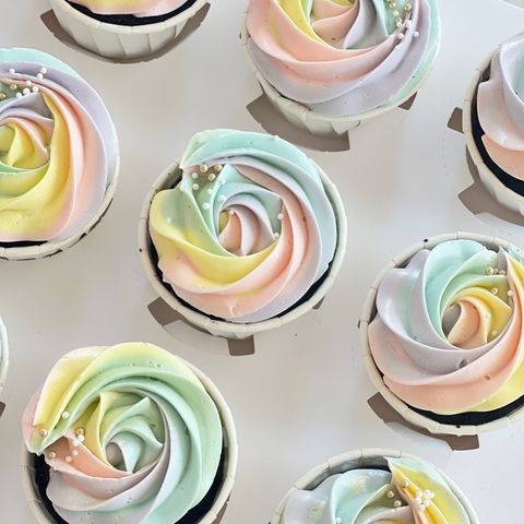 rainbow pastel cupcakes 2