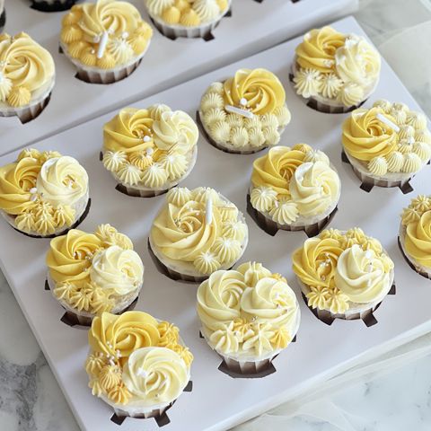 yellow theme cupcakes 2