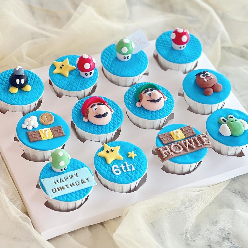 Mario cupcakes  2