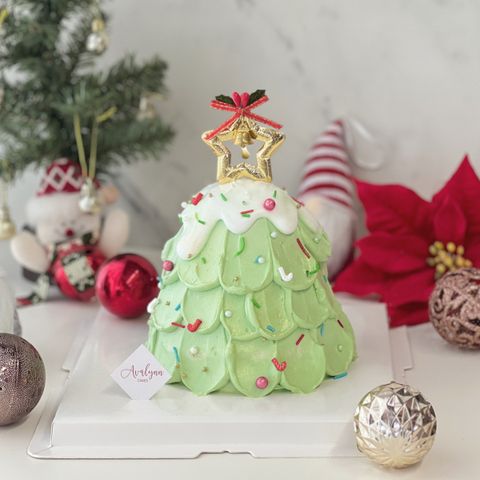 Winter wonderland tree cake 1