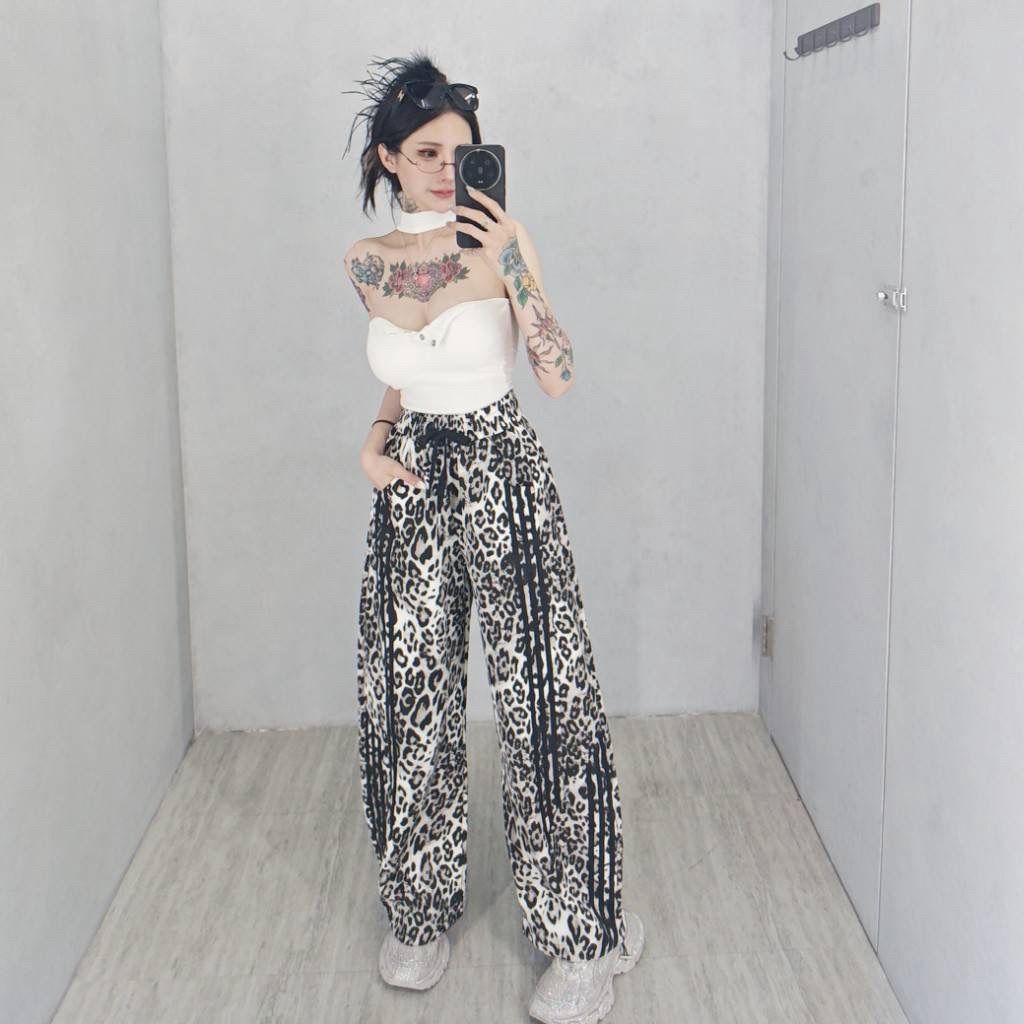 tw-11134207-820lh-mlhrqqg36nm7bb