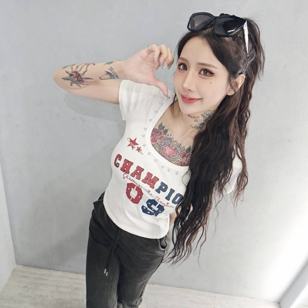 tw-11134207-820la-mljtl0odo7b91a