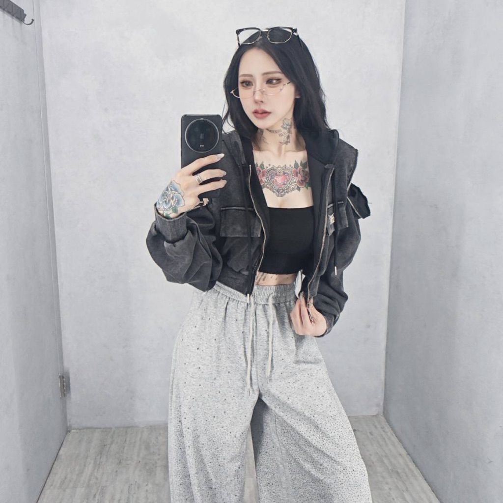 tw-11134207-820li-mlvbx42n3v9g1a