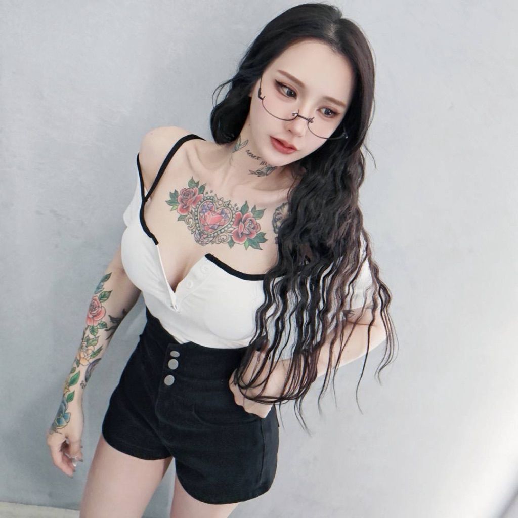 tw-11134207-820le-mm2espnn1qmg86