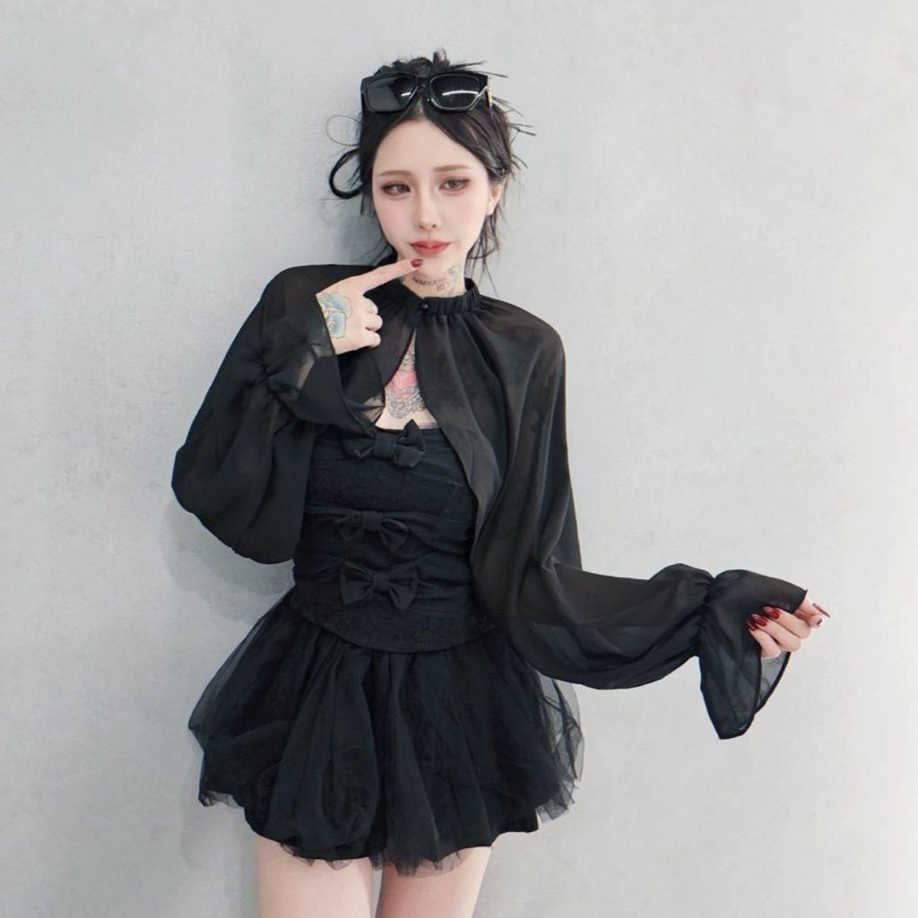 tw-11134207-820le-mm9hj89mfnr5e6