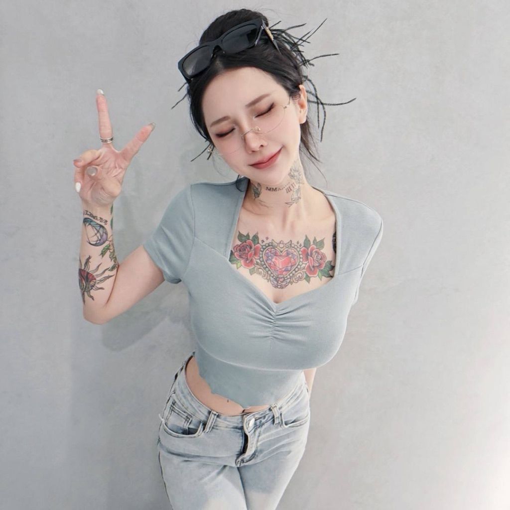 tw-11134207-820l4-mm9hnlfmiy9w36