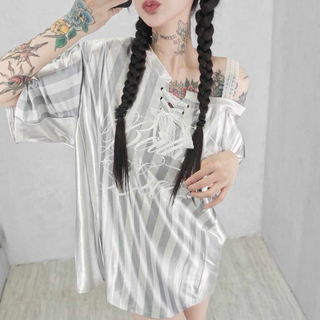 tw-11134207-820li-mmeec3bczf9c19