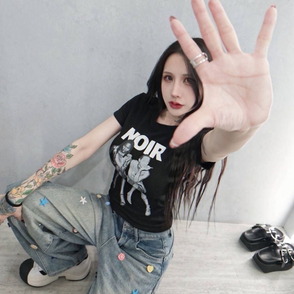 tw-11134207-820l7-mmmfeomlt2pt6e