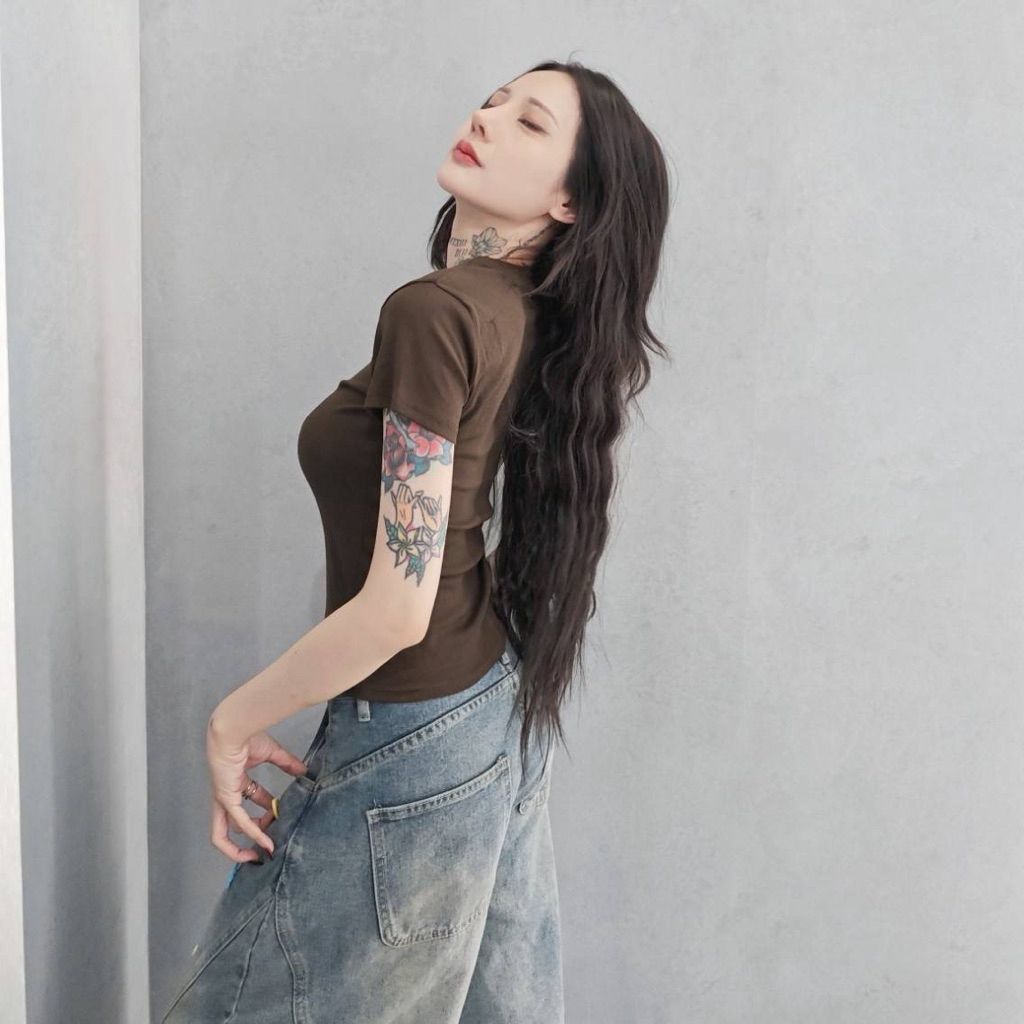 tw-11134207-820la-mmmfeomi6fwv29