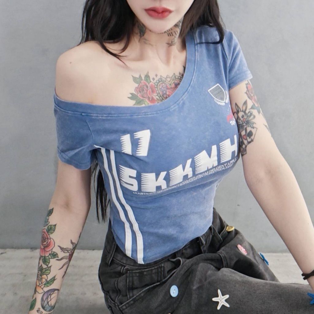 tw-11134207-820la-mmoww3x8aqdd9b