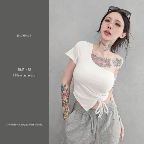 tw-11134207-820lg-mn0q8736p3i819