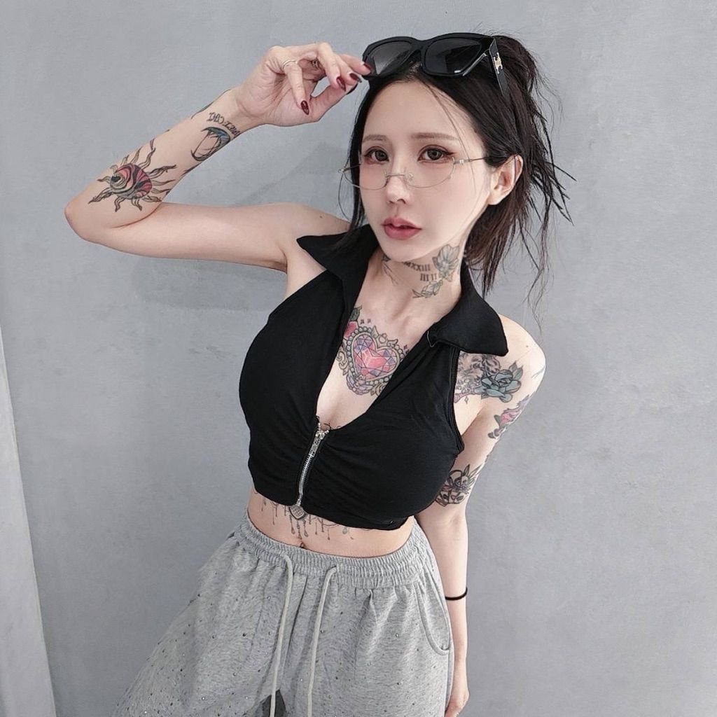 tw-11134207-820lc-mn1e6vy5kk5i4f