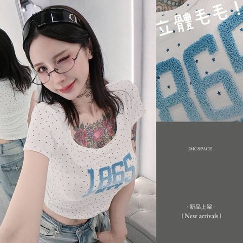 tw-11134207-820l6-mnyb32gzfax1dc