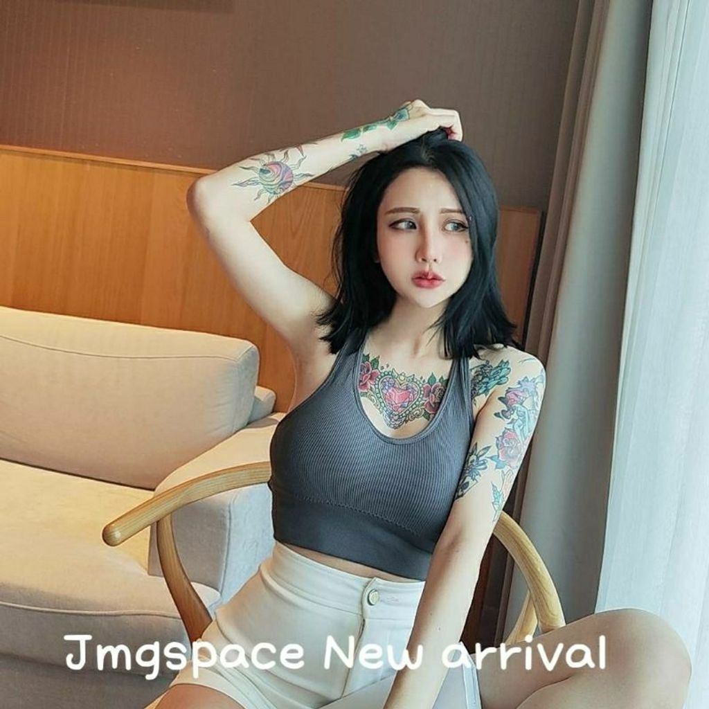 tw-11134207-23030-v72xw8of5jov80