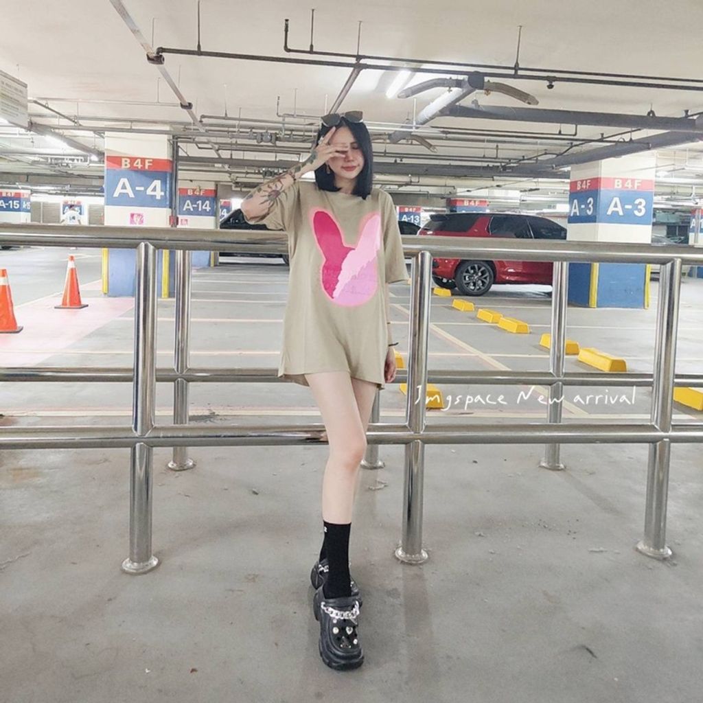 tw-11134207-7qul7-liyswbreqzpe4c