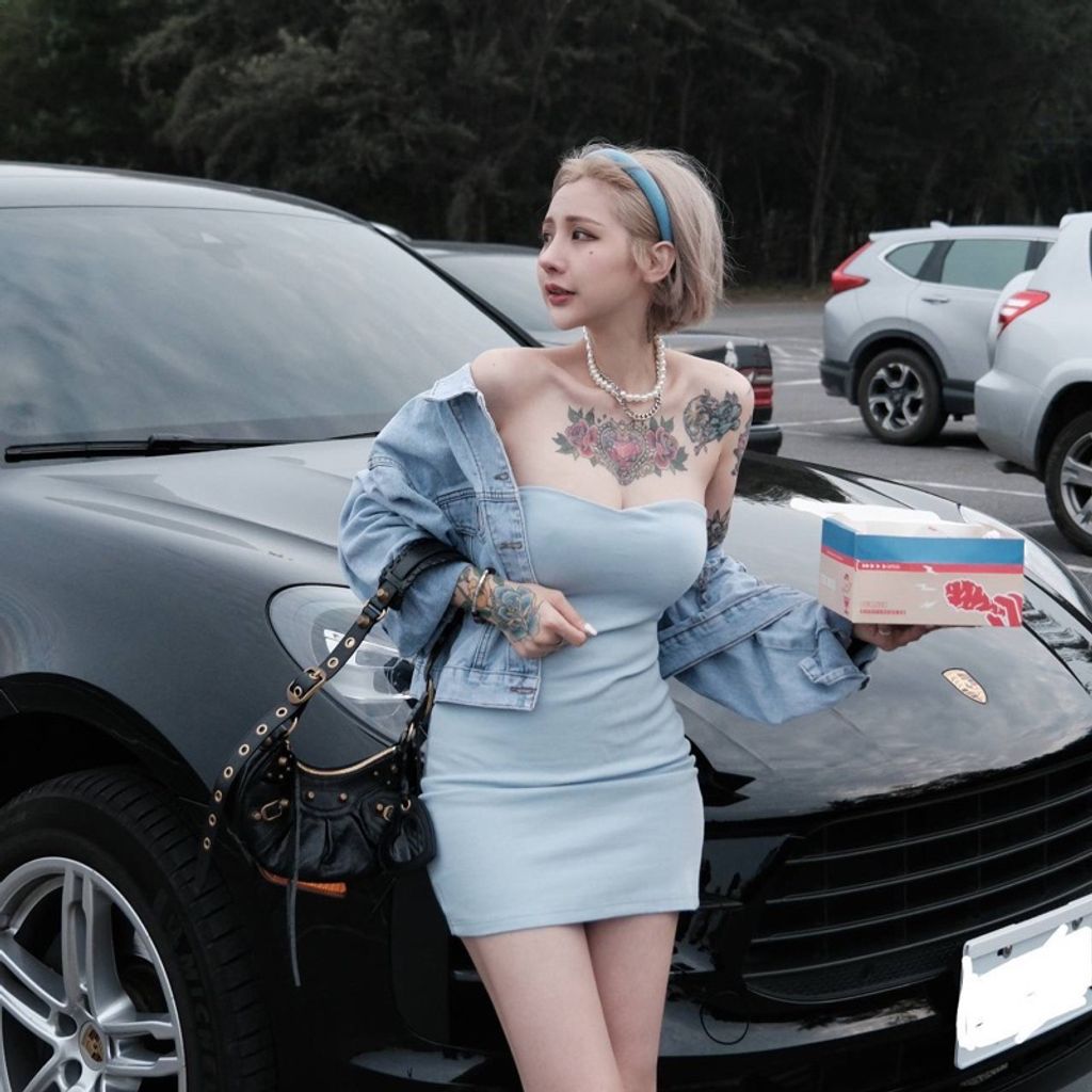 tw-11134207-7r991-lmyx4rafixln5d