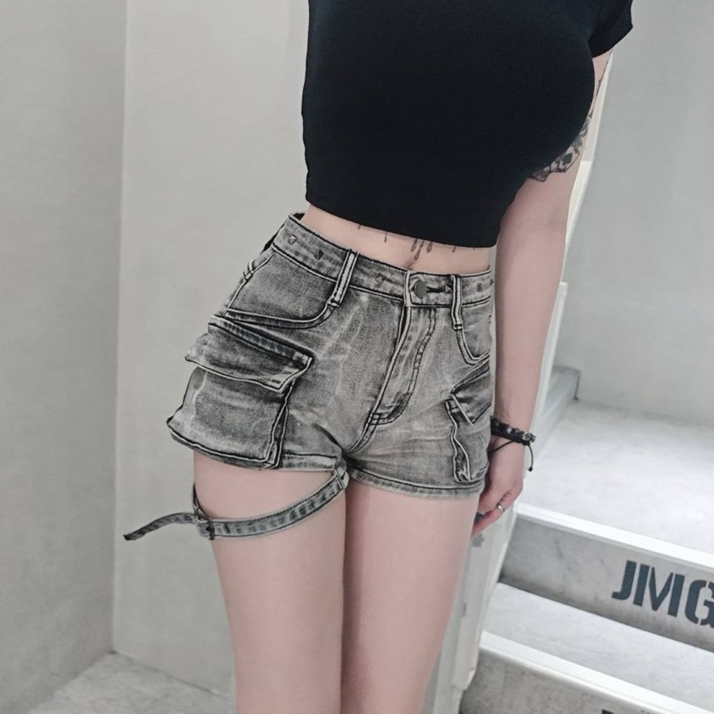 tw-11134207-7r98o-lycy9mh821pa7d