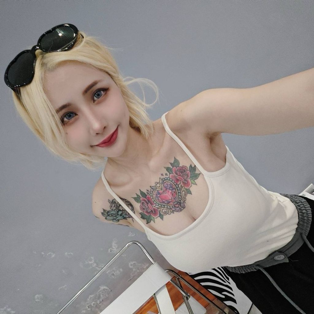 tw-11134207-7ras8-m19u3b1c8ygi88