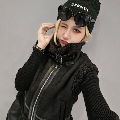 tw-11134207-7rasl-m2hw06qh37wl95