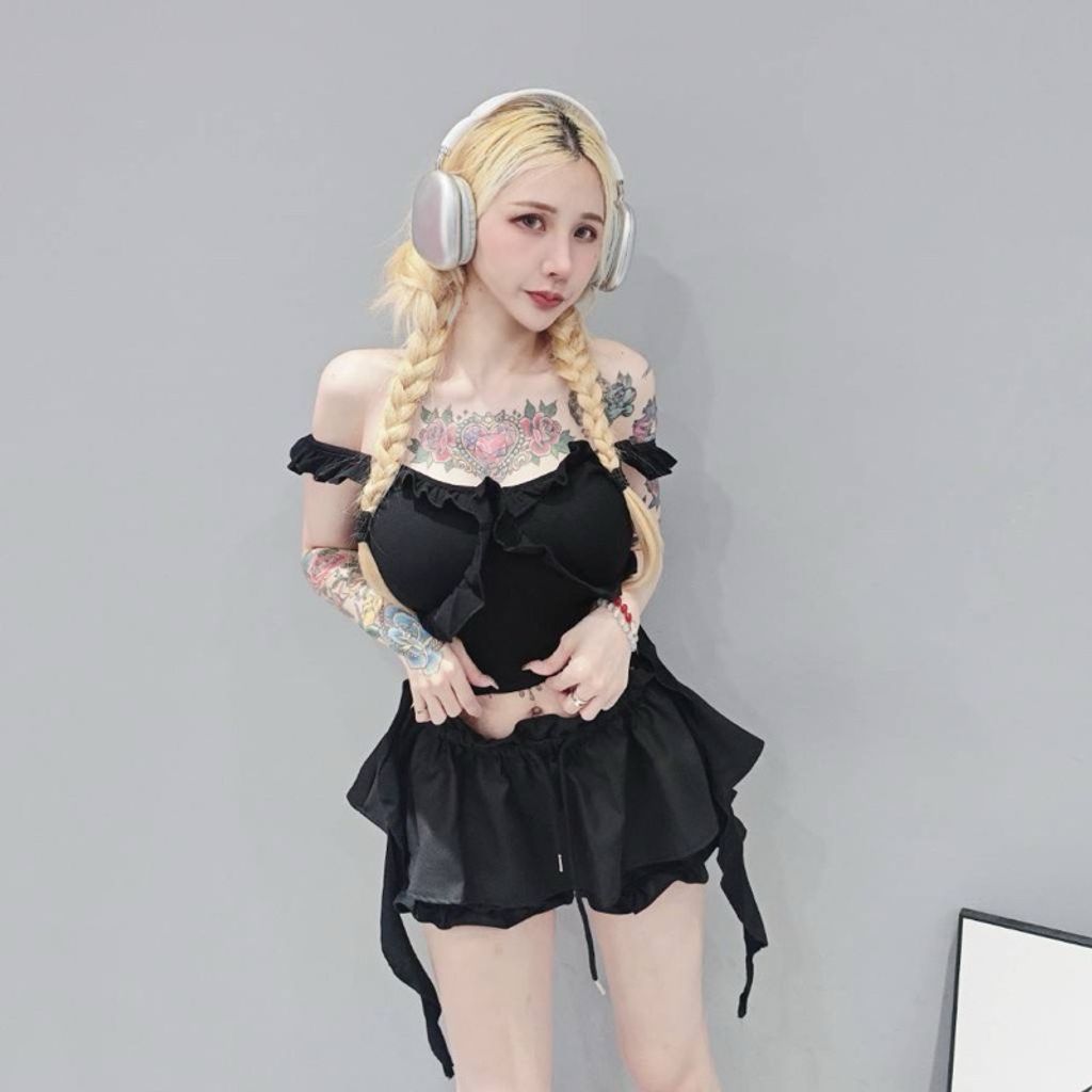 tw-11134207-7rbk5-m8yp7c0schol9e