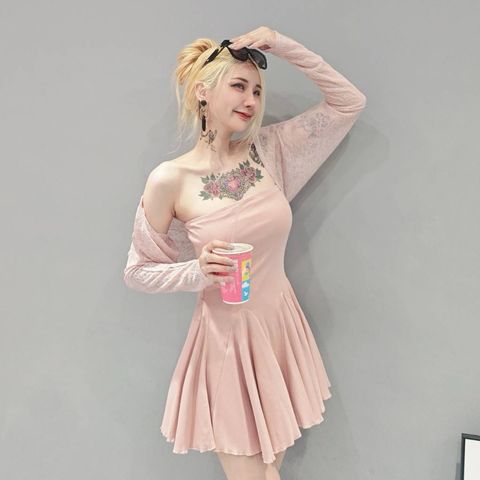 tw-11134207-7ra0j-mblbqsxgn8sp0c