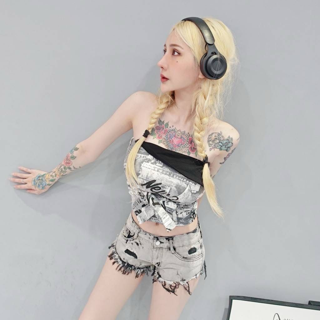 tw-11134207-7ra0r-mbtnpzslk9rdb3