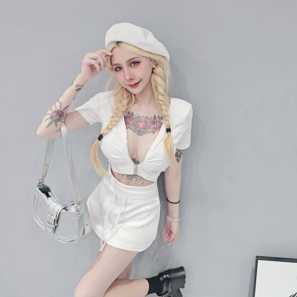 tw-11134207-7ra0s-mbuhkqng51m1c1