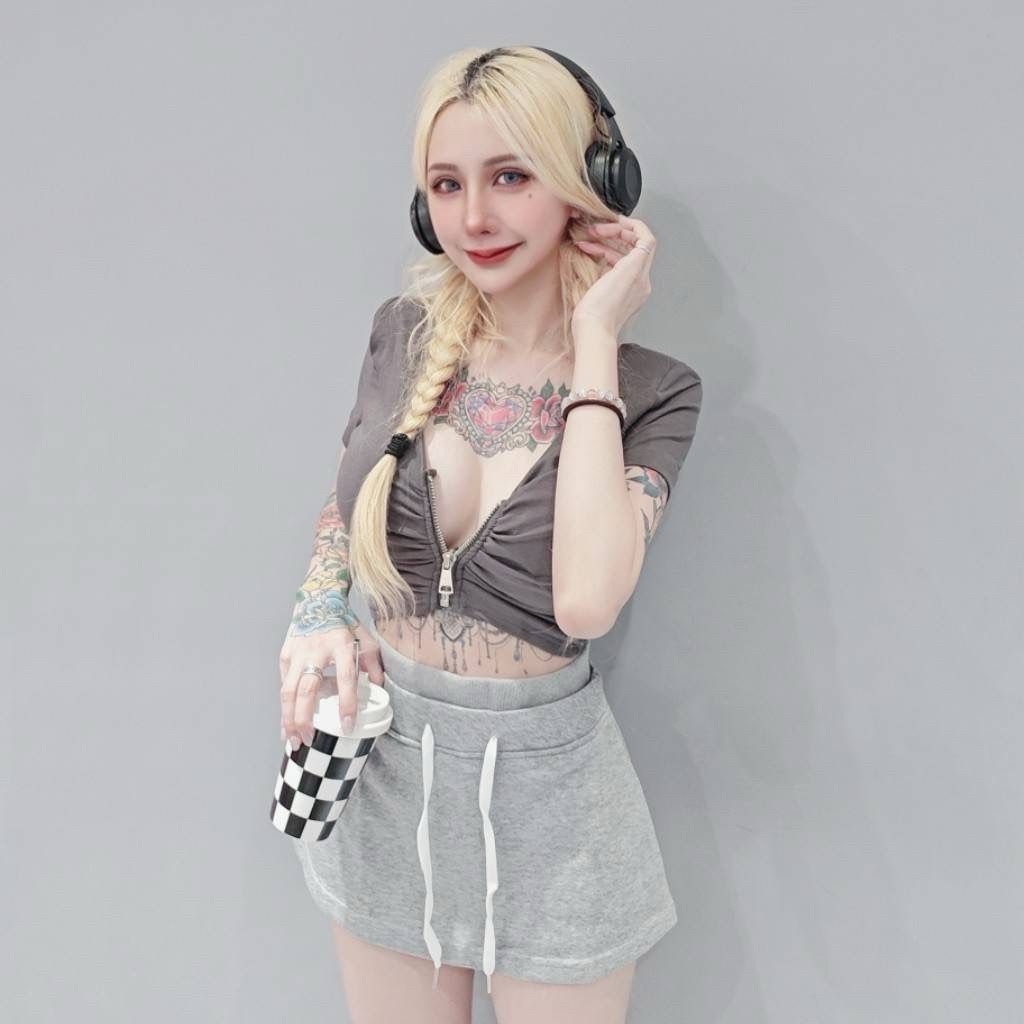 tw-11134207-7ra0t-mbuhhnt8c84q45