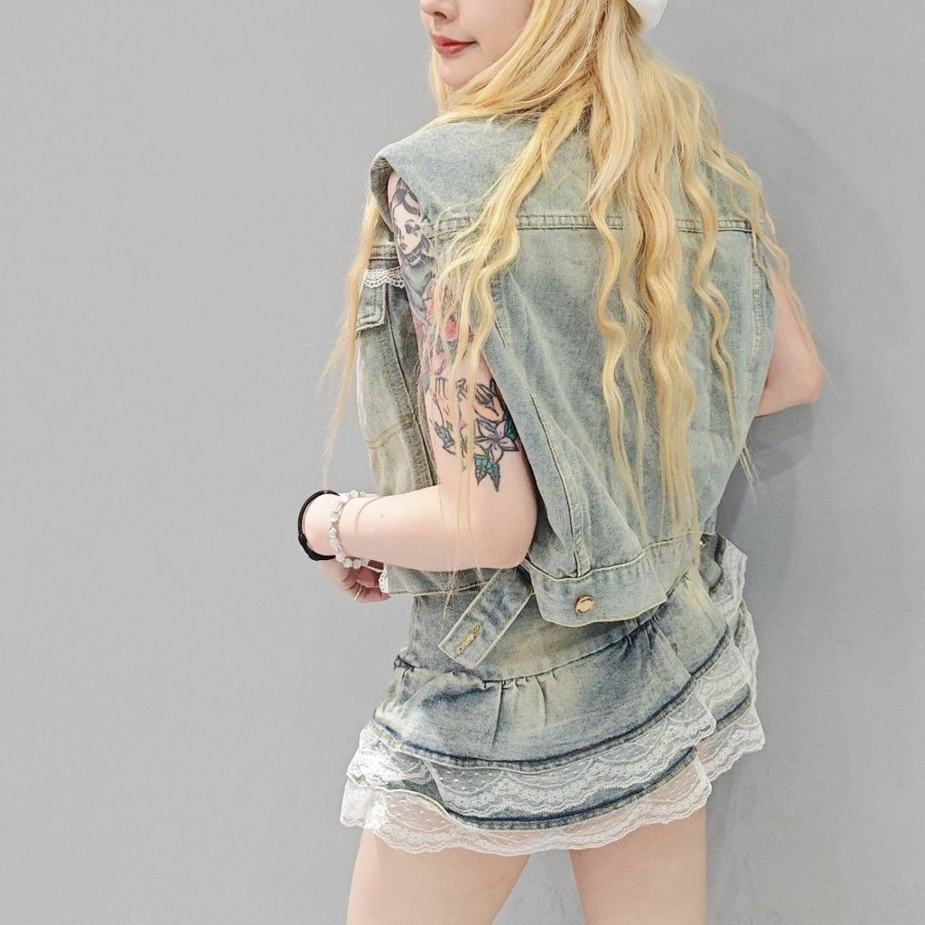 tw-11134207-7ra0l-mcndwch22ygv3d