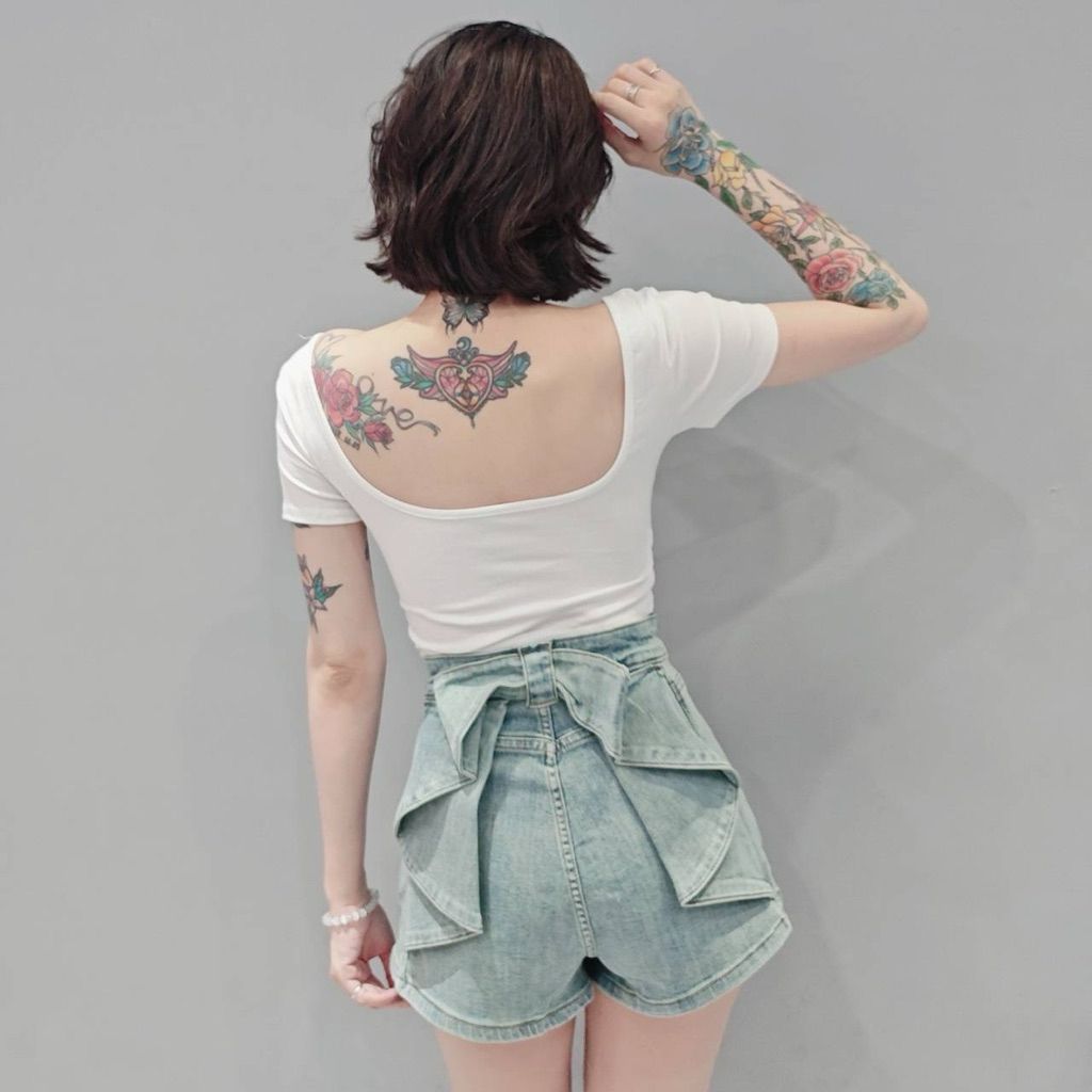 tw-11134207-7ra0n-mcw6u1r6acqn6b