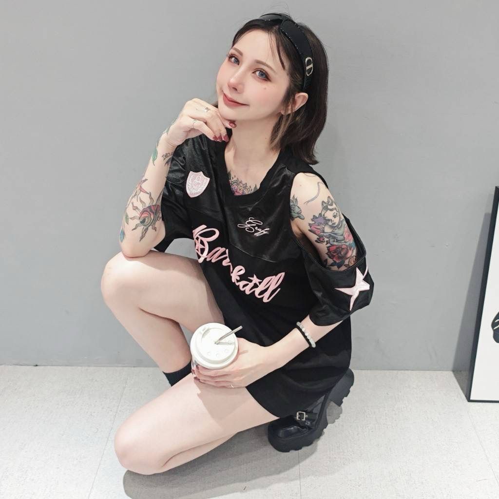 tw-11134207-7ra0m-md1rmtgcur7j6c