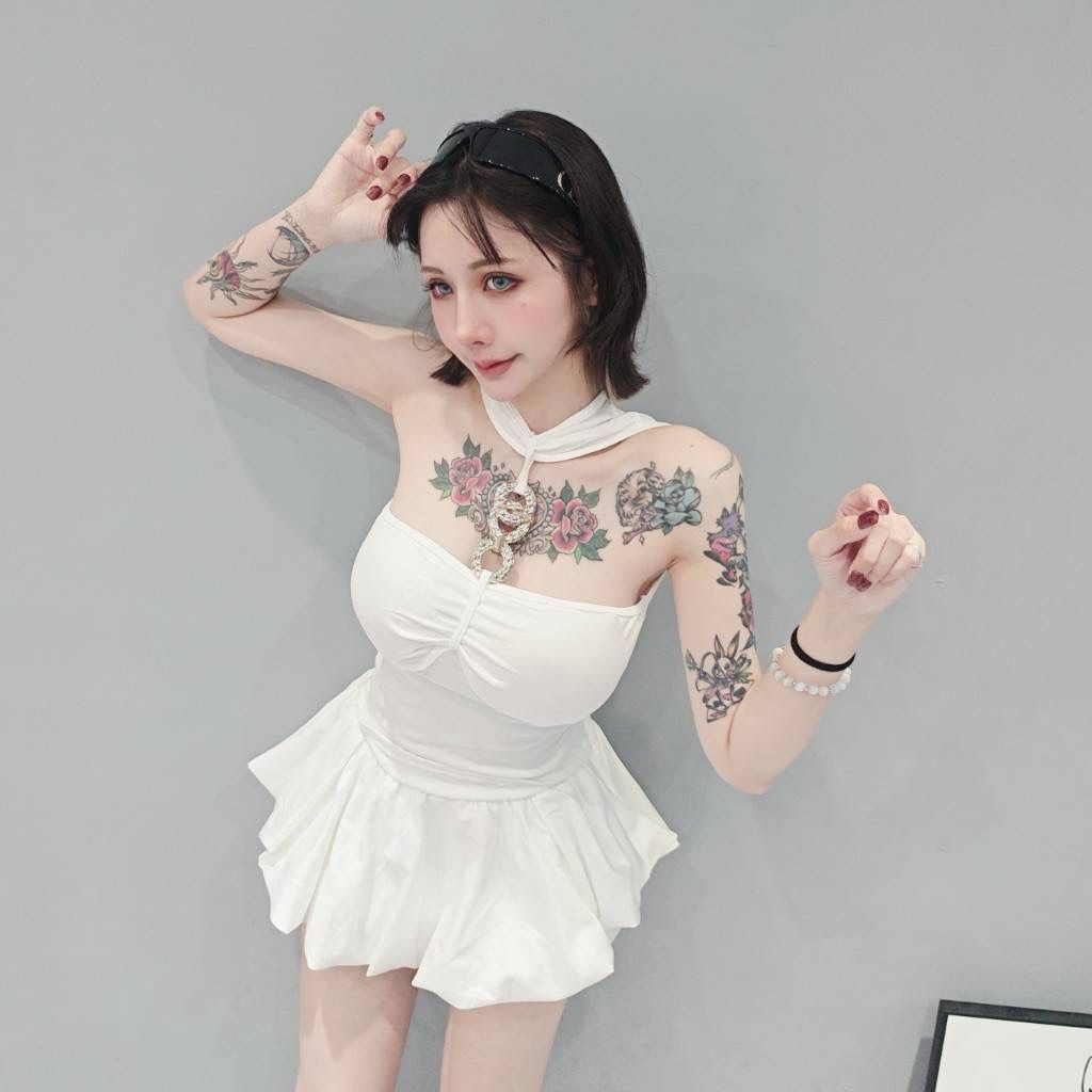 tw-11134207-7ra0g-md4ncjg0amm711