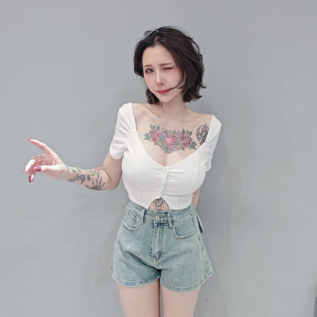 tw-11134207-7ra0l-mdkl4uovsgsn7d