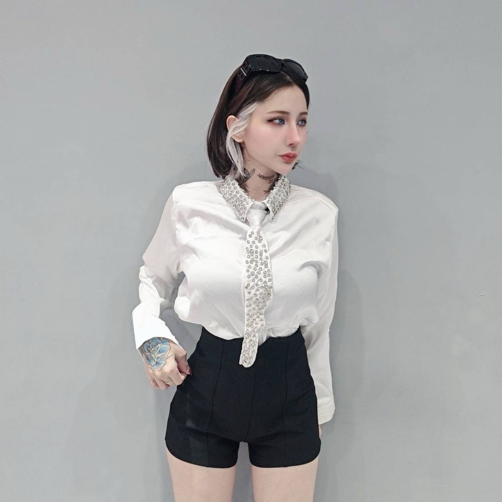 tw-11134207-7ra0g-mdncoyzki3nr3c