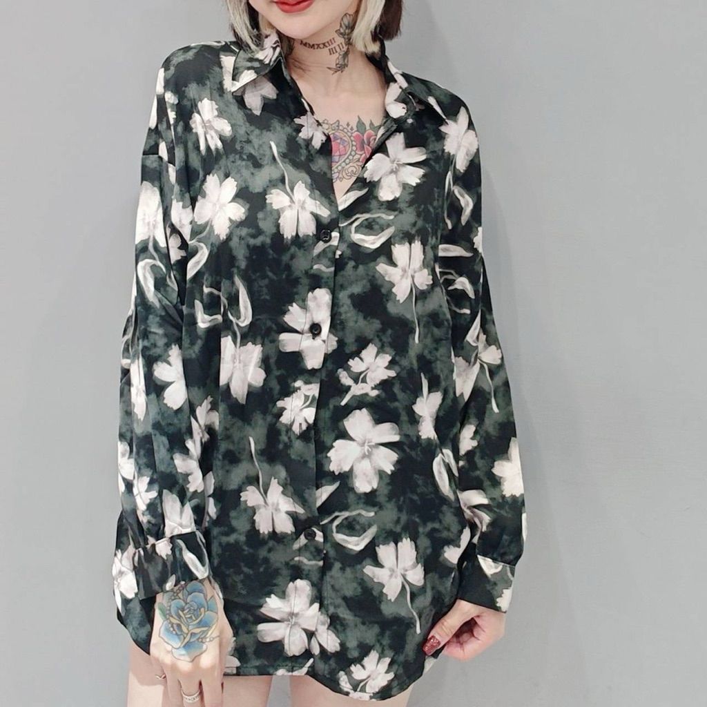 tw-11134207-81ztm-mdym75wwhc7af6