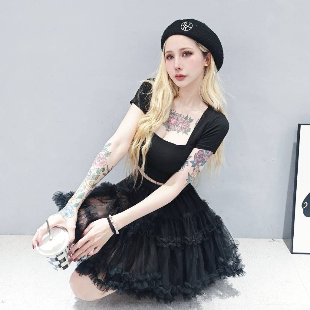 tw-11134207-81ztf-me52lvroafb633