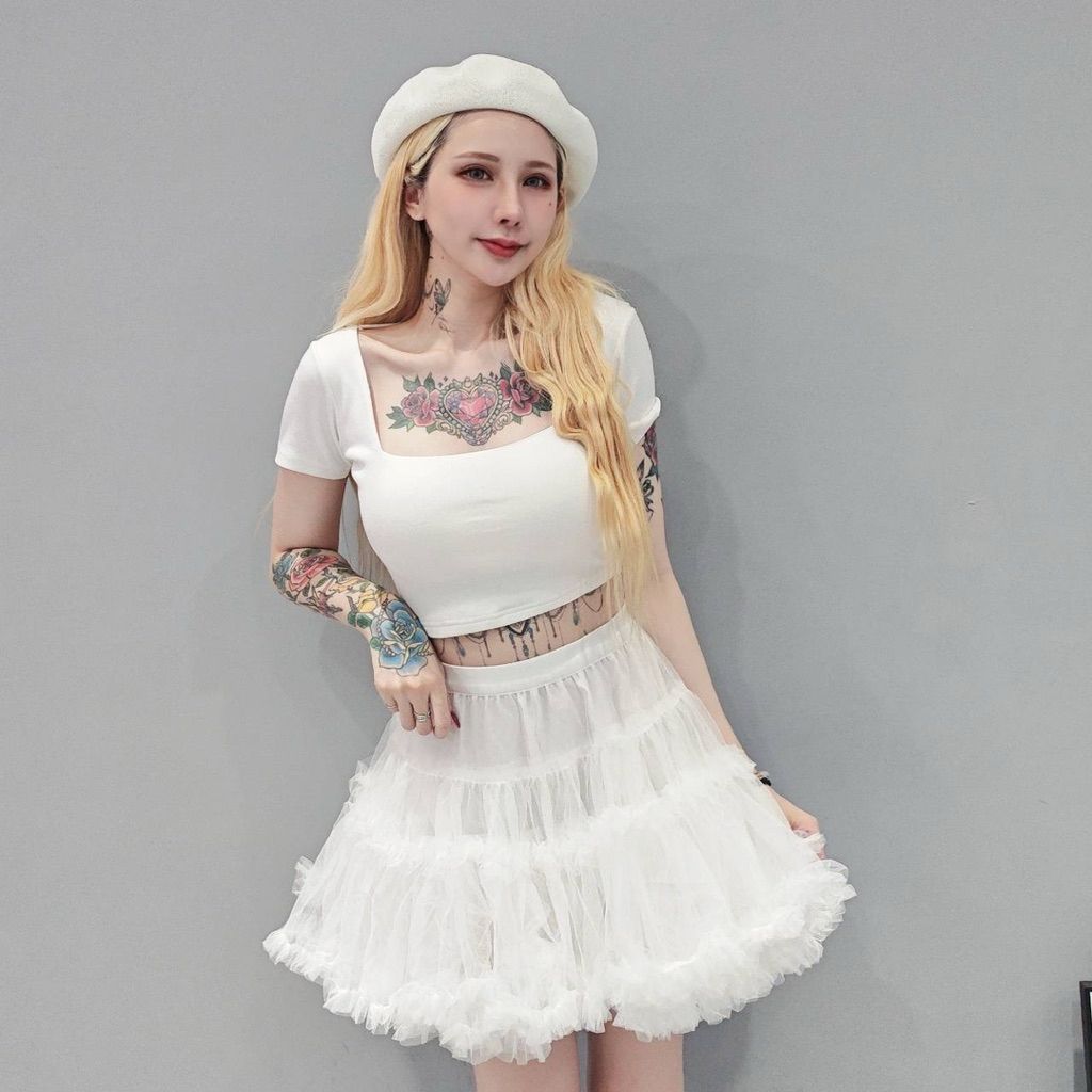 tw-11134207-81ztp-me52lvtd02yo08