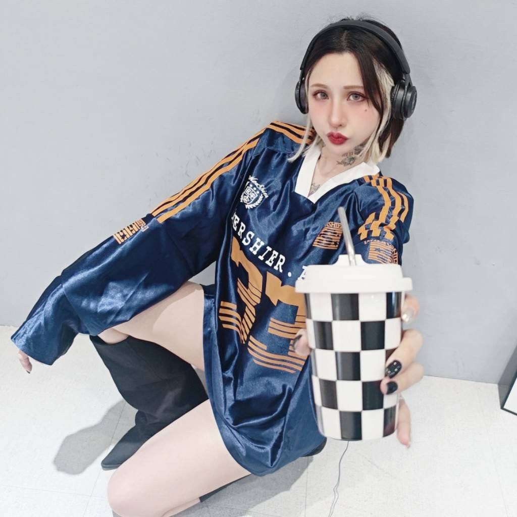 tw-11134207-81ztn-meg0kow2xcle87