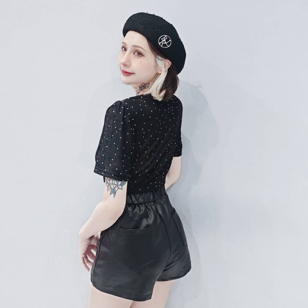 tw-11134207-81ztl-meg0in2z83r49f