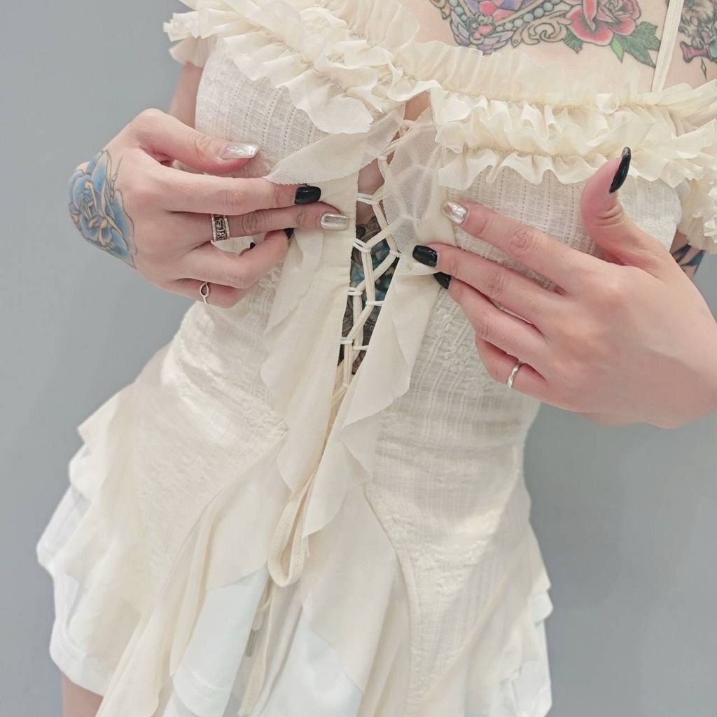 tw-11134207-81ztf-mehzfh6x3myu87