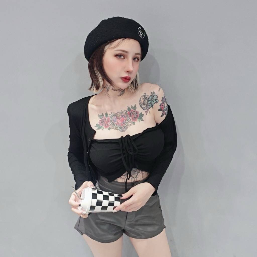 tw-11134207-81ztc-mehz6yj63ev49c